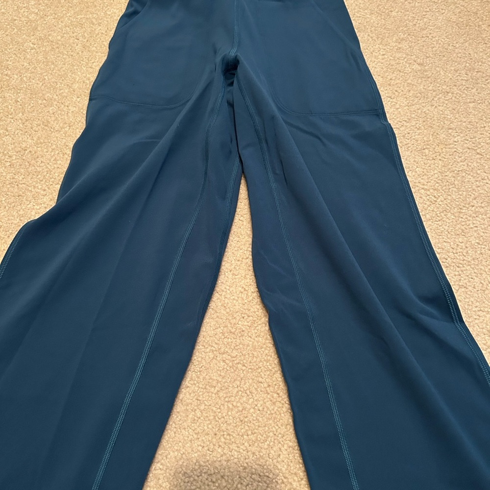 Lululemon align wide leg crop 23”